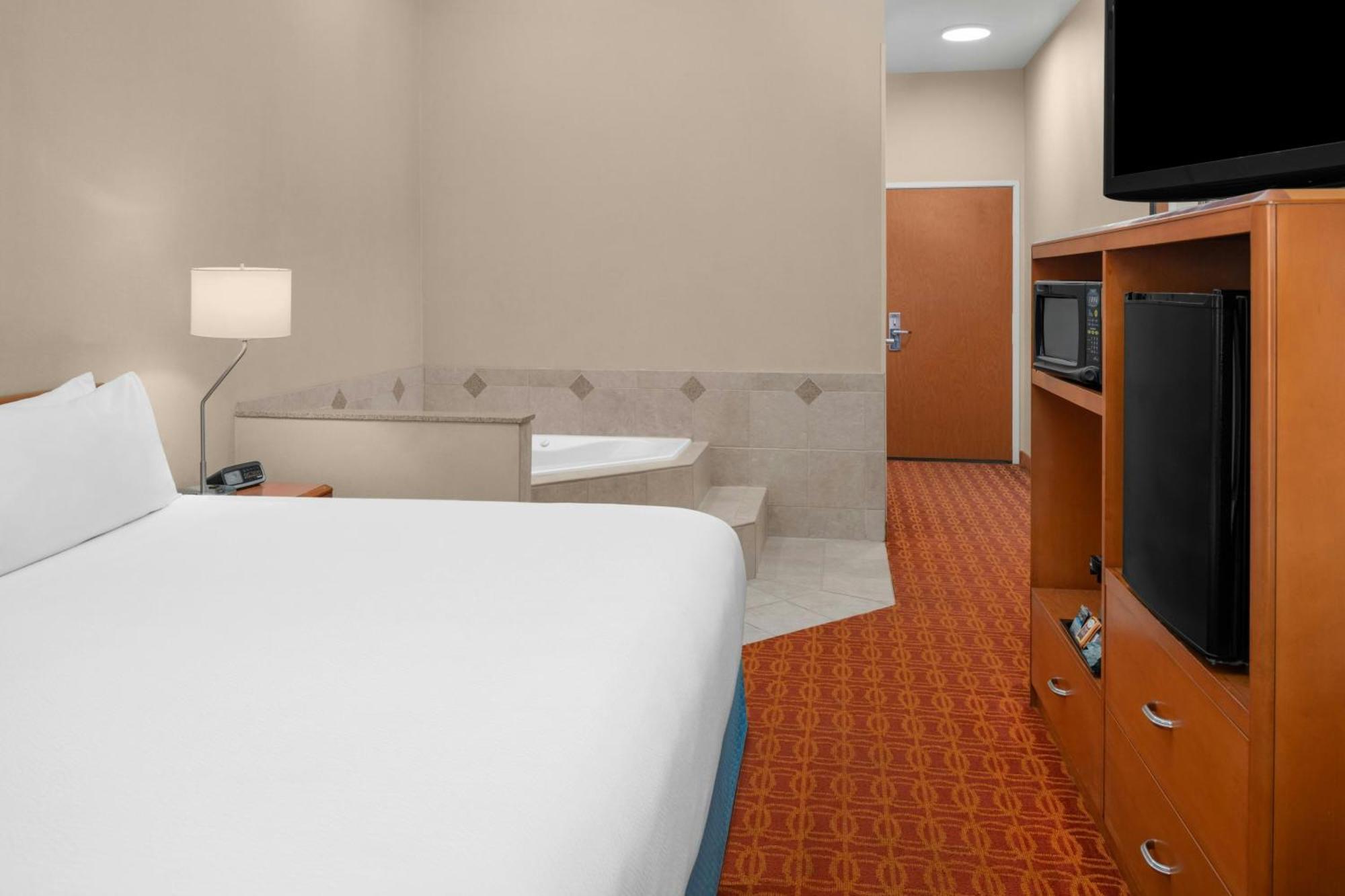 Fairfield Inn And Suites By Marriott Elk Grove Kültér fotó
