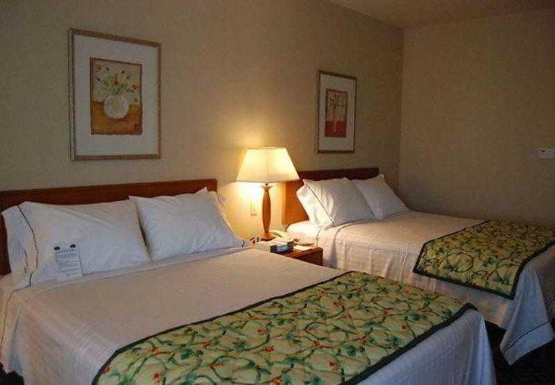 Fairfield Inn And Suites By Marriott Elk Grove Kültér fotó
